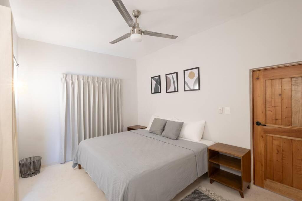 La Sultana: Amazing New House With Pool And Bikes Included. Villa Valladolid  Exterior photo